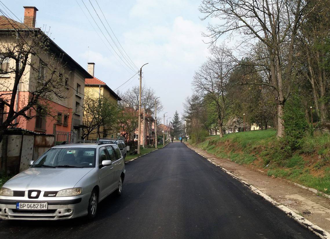  Ремонт на улици в Мездра 